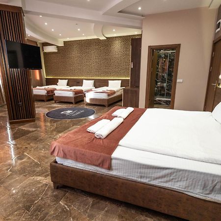 Aqua Spa Termale 노비파자르 외부 사진